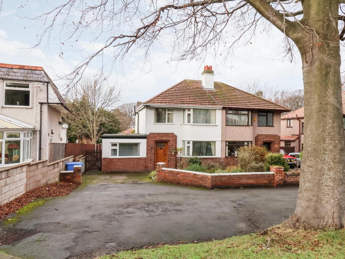 The Hollies Prestatyn Exterior foto