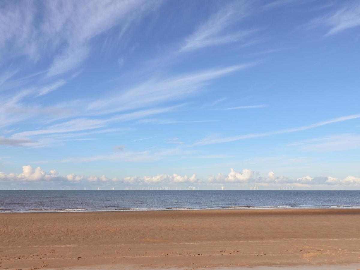 The Hollies Prestatyn Exterior foto
